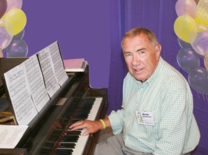 Arne at Piano